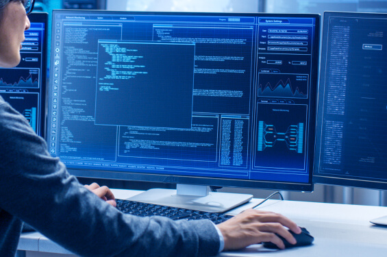 2.Around-the-clock Monitoring and Operation by Expert Engineers